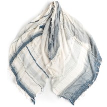 White | tamaki niime