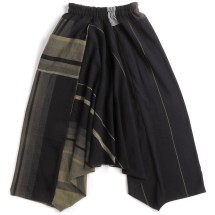 タマキニイメ　タルンパンツ　ショート　新品試着のみ tamaki niime (タマキ ニイメ) 玉木新雌 basic wear tarun pants